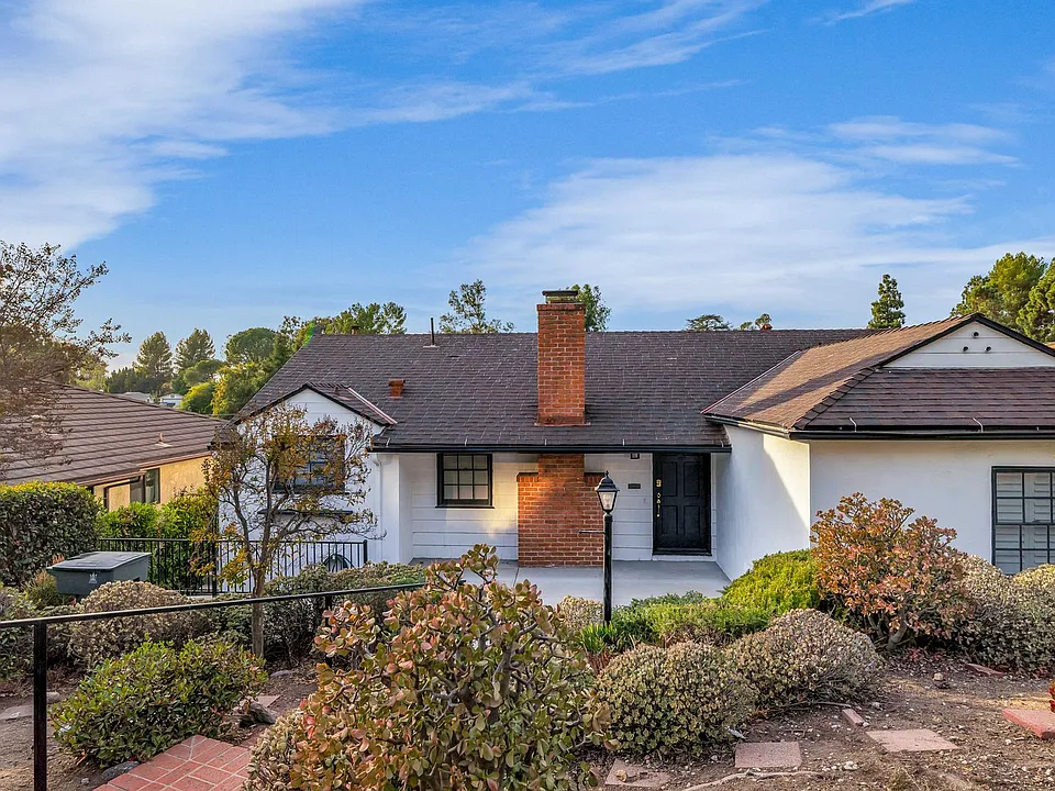 367 Cherry Dr
