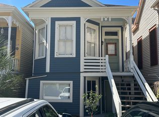 1113 Market St #D, Galveston, TX 77550