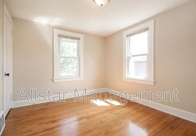 14210 Athens Ave — Photo 10