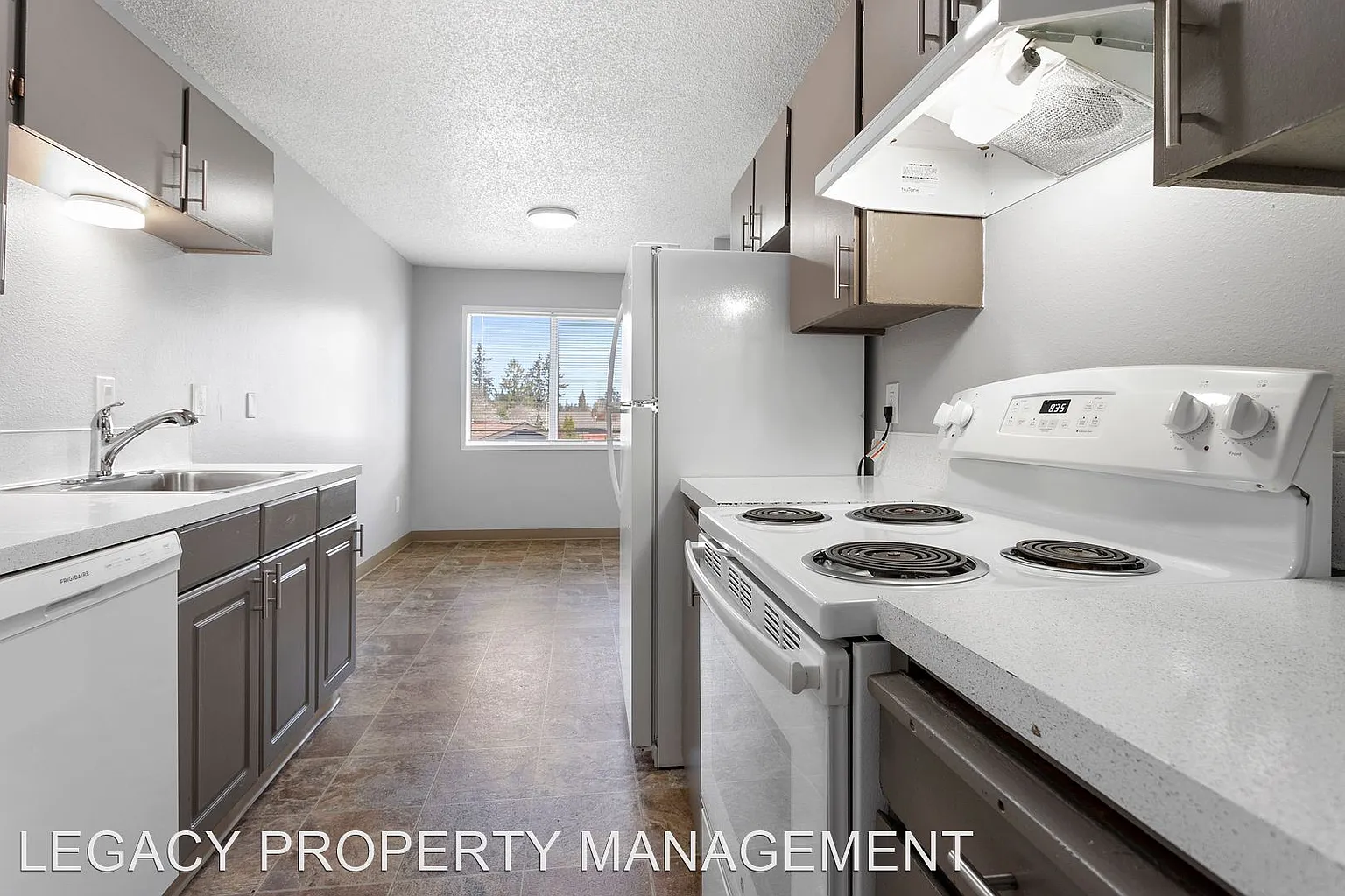 17025 SE Powell Blvd #17115 photo 1