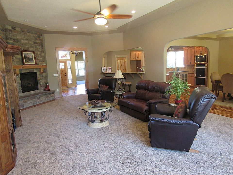 1st image of 1494 N 28th St