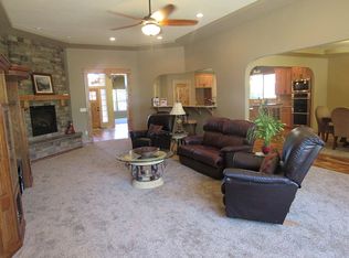 1494 N 28th St, Washougal, WA 98671