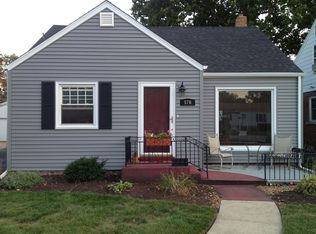 576 Zeisler Ct, Kankakee, IL 60901