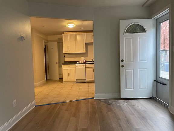 4th image of 1521 209th St Floor 1