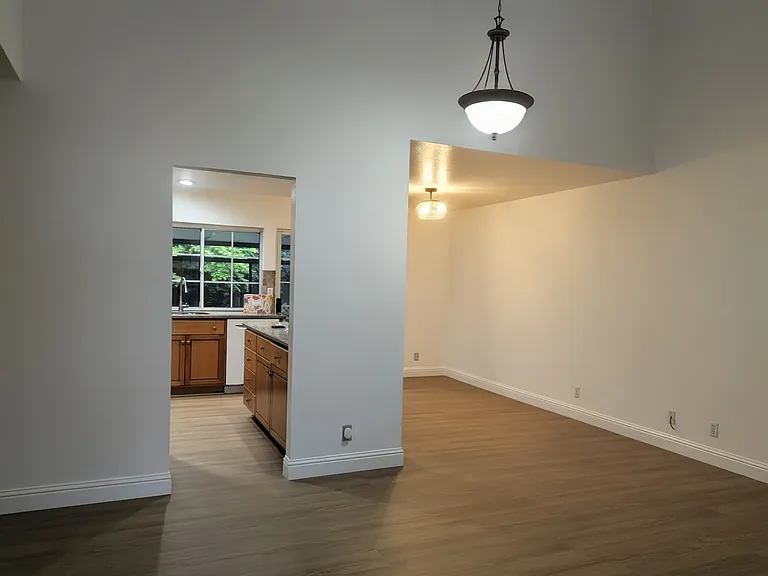 3098 Reynolds Ct — Photo 3