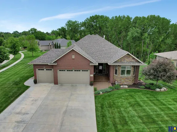 6325 Artisan Way, Lincoln, NE 68516