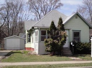 1322 Porter Ave, Beloit, WI 53511