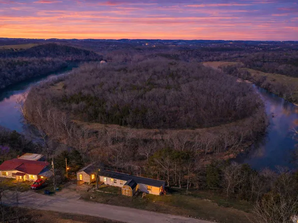 8006 Cliff Drive, Merriam Woods, MO 65740