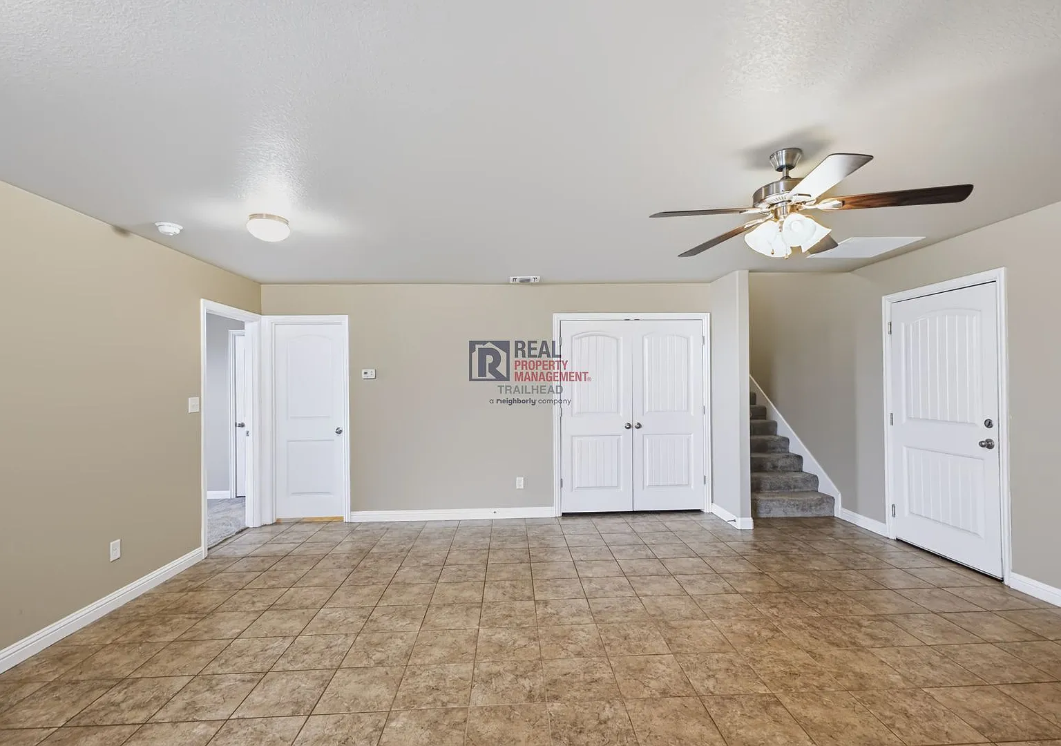 908 Dart Court — Photo 4