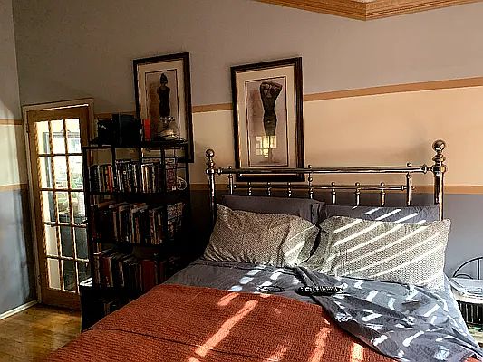 4th image of 1453 E 108th St APT 3D