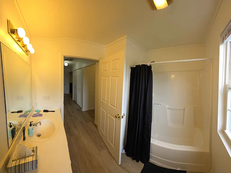 1203 Wesley Ave #210 — Photo 9