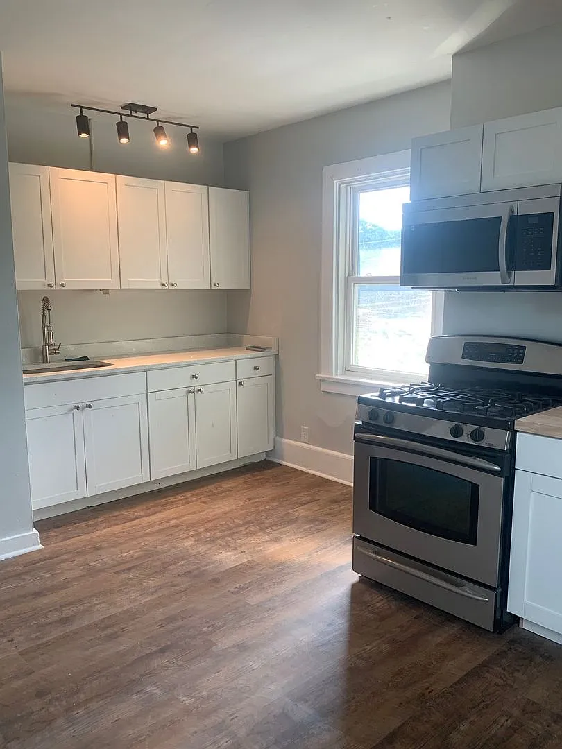 1201 Creedmore Avenue — Photo 1
