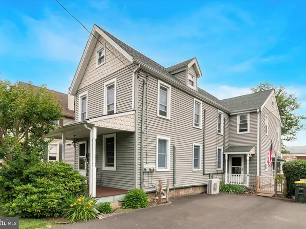 113 National Ave, Langhorne, PA 19047