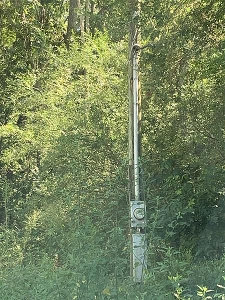 2nd image of 4450 Church Rd