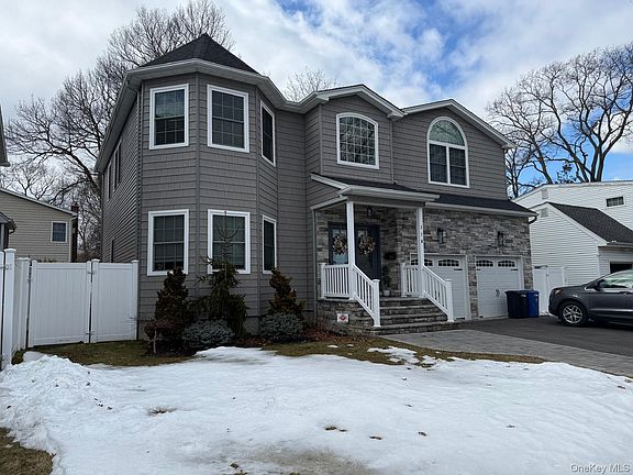 2nd image of 116 Winifred Drive