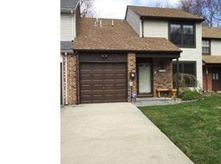 110 Foxwood Ct, Marlton, NJ 08053