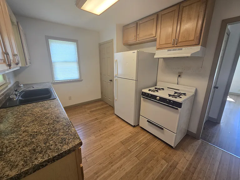 2176 N Church St — Photo 4