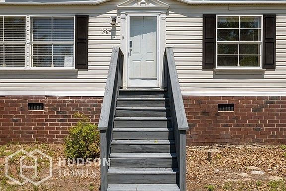 Hudson Homes Management - Front Door