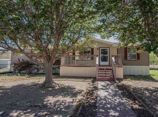 15 King Bird Ln, Tularosa, NM 88352