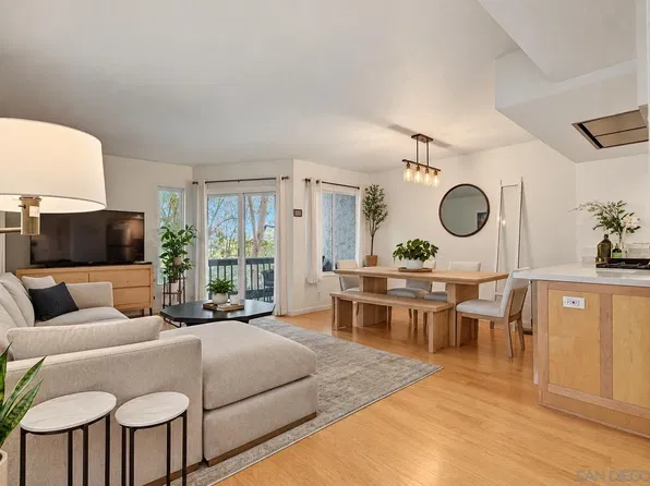 7077 Camino Pacheco, San Diego, CA 92111