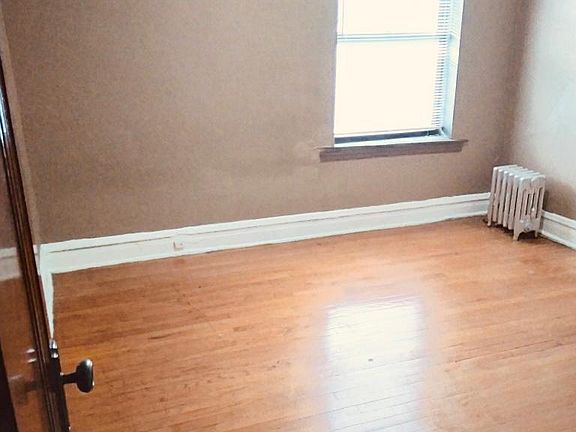 3rd image of 7950 S Ingleside Ave #2