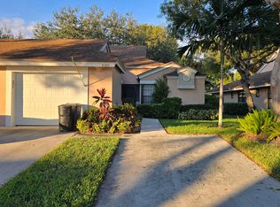 8385 Springlake Dr #B, Boca Raton, FL 33496