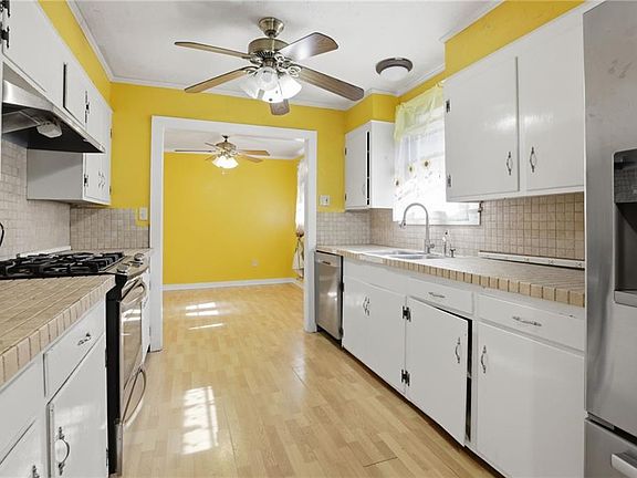 5th image of 428 N Pierce St