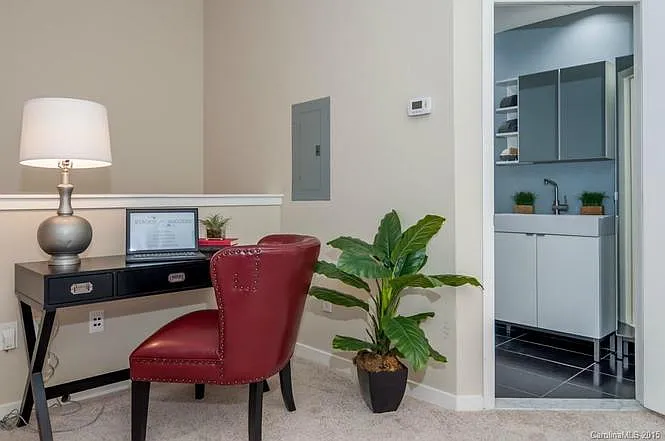 2125 Southend Dr #310 — Photo 18