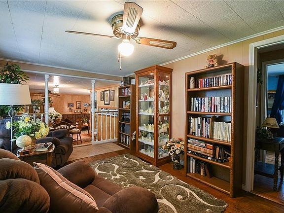 4th image of 4624 W Lake Highlands Dr
