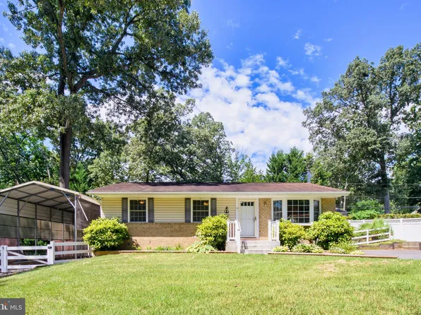 16 N Carolina Ave, Pasadena, MD 21122