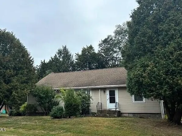 26 Pine Avenue, Wynantskill, NY 12198