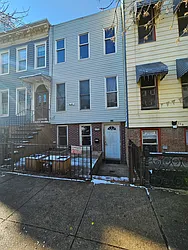 116 Hall Street 1-FAMILY image 1 of 1