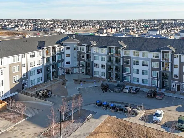 681 S Savanna Blvd NE #2111, Calgary, AB T3J 0Z1