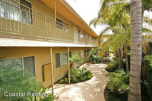 5th image of 390 Obispo Ave APT 8