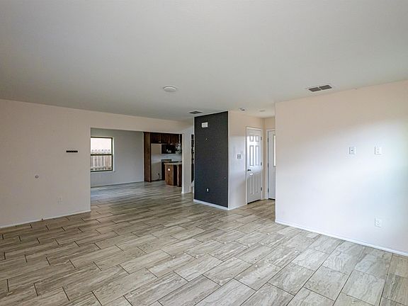 5th image of 4314 Maria Eva Ln