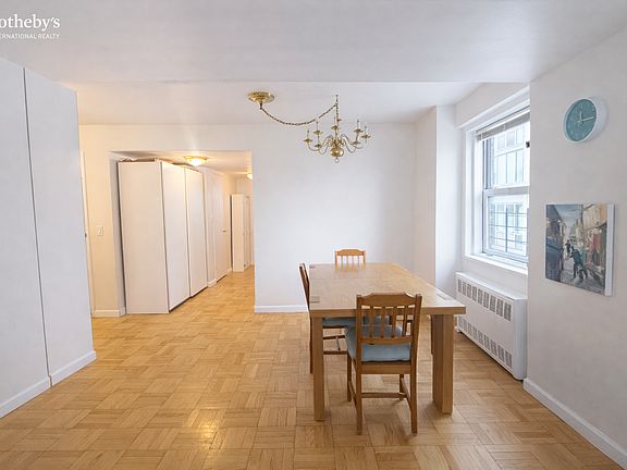 5th image of 404 E 66th St APT 10D