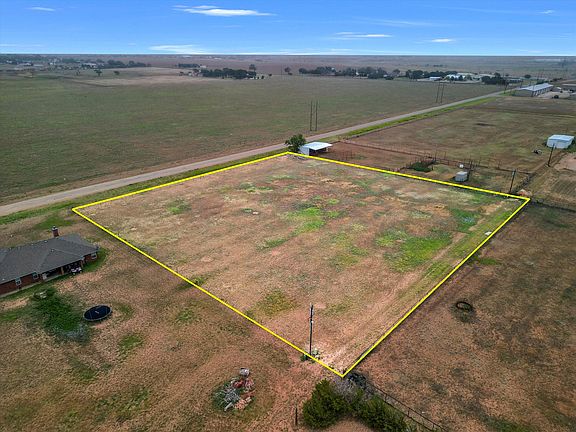 3rd image of 2613-2615 County Road 6000