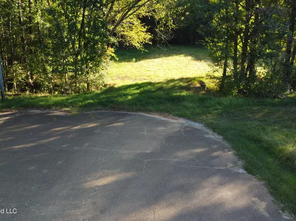 Scattered Oaks Dr Lot 18, Byhalia, MS 38611