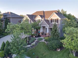 9108 W 156th Pl, Overland Park, KS 66221