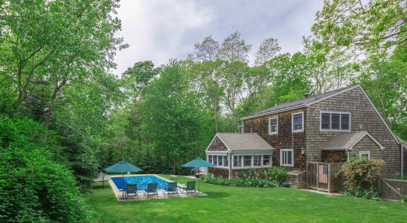  Private oasis with heated saline in-ground pool