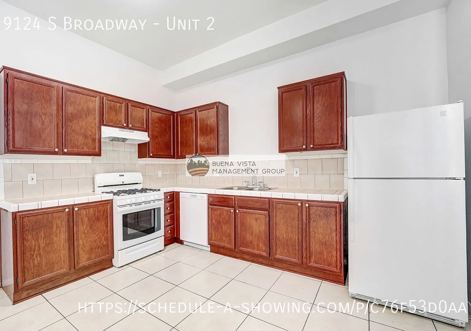 1 Large Bedroom and Bath available — Photo 1