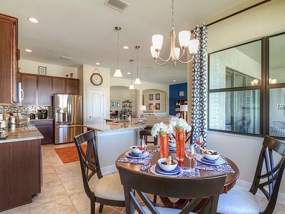 5th image of 2813 Colewood Ln