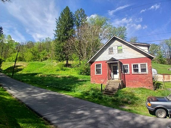 2nd image of 118 Montgomery Rd