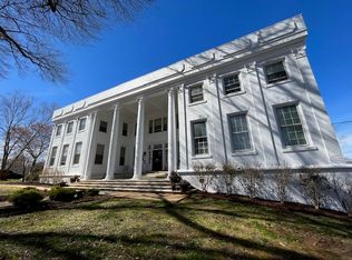 705 Hollins St #223, Lynchburg, VA 24504