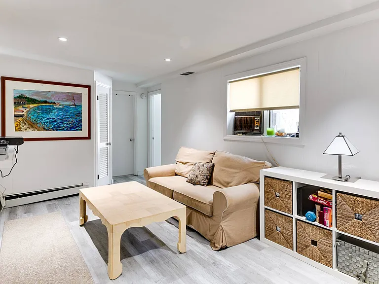 55 Laurel Trl — Photo 21