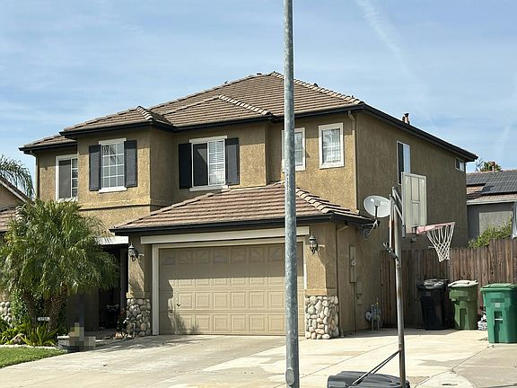 2nd image of 1753 Ruth Dr