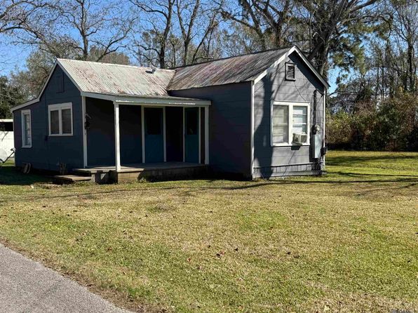 10136 Golden Gate St, Convent, LA 70723