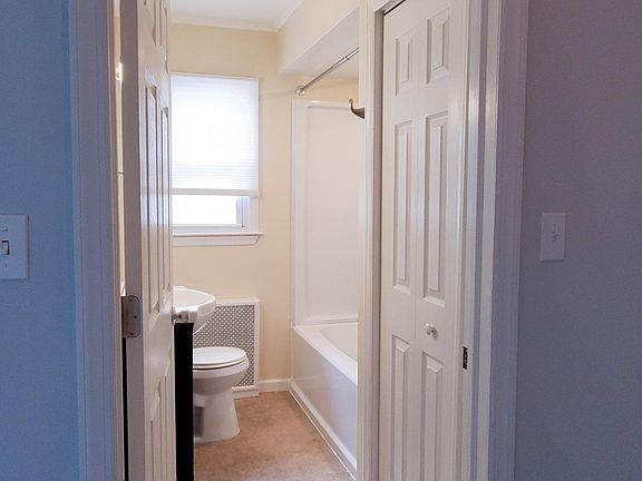 4th image of 1263 N Railroad Ave Floor 2