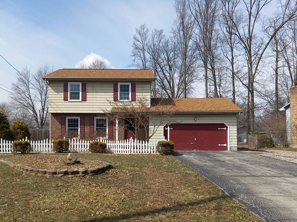 1st image of 2414 Vollmer Dr