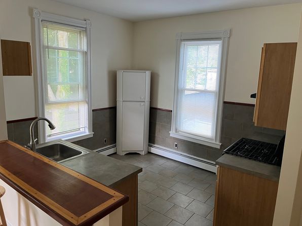 1565 New Scotland Rd APT 207